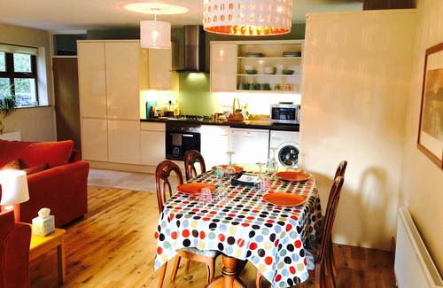 Clarinbridge House | Luxurious 5⭐️ Cottage with private Hot Tub, Galway