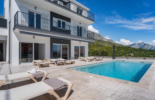 Dugi Rat Villa | Luxurious 7-Bedroom Villa MI with Private Pool, 500m from the Beach