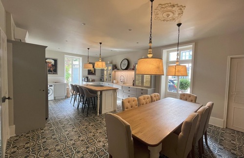Meursault House | Luxurious A/C 5 bedroom Winemaker's 1870's house in heart of Meursault Burgundy