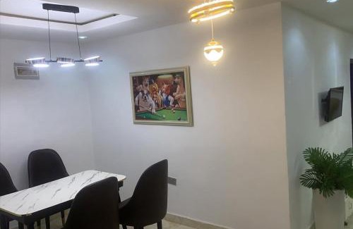 Alimosho Apartment | Luxurious & Affordable 3 Bedroom Shortlet Apartment