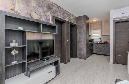 Vir Apartment | Luxurious apartment for 4-6 persons | just 30 from beach | fully equipped