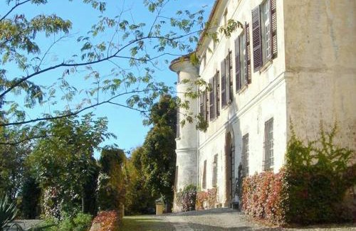 Rocca Grimalda House | Luxurious Apartment in Rocca Grimalda with Garden
