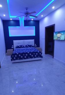 Nadur Apartment | Luxurious apartment with heated pool jacuzzi