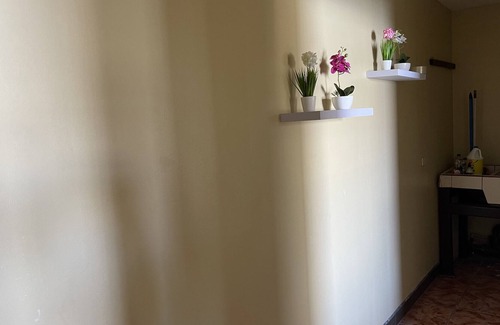 Carmen Apartment | "Luxurious Central Apt | 5 min from the airport!"