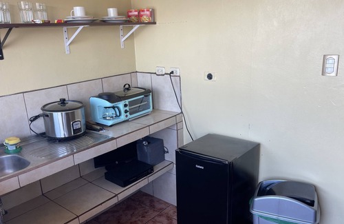 Carmen Apartment | "Luxurious Central Apt | 5 min from the airport!"