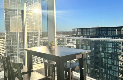 Lidcombe Apartment | Luxurious City View at Sydney Olympic Park