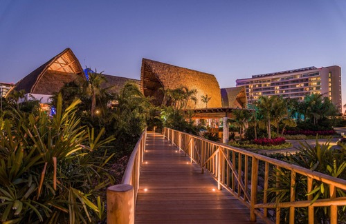Nuevo Vallarta Condo | Luxurious Condominium in Torre Seibal Nuevo Vallarta Exclusive Access to Vidanta