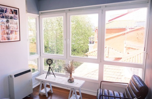 La Coruna Apartment | Luxurious downtown exterior apartment with views. SMART TV 55 "and APPLE IMAC.
