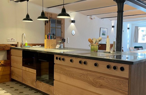 Ammerland House | Luxurious eco-friendly historic Farmhouse in panoramic alpine region