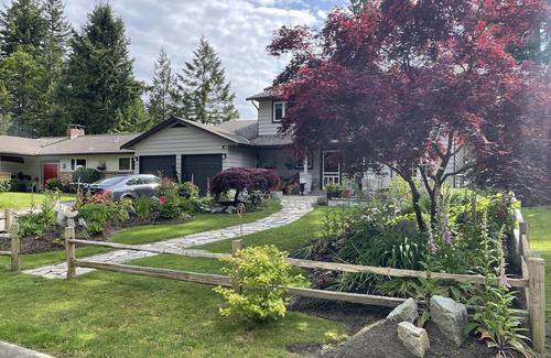 Blueridge Apartment | Luxurious, Executive, Quiet, Bright Private Garden Suite