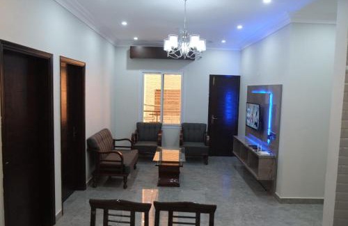 Gulshan-e-Iqbal Apartment | luxurious Family Apartment