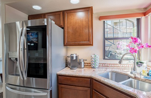 Tucson Condo | Luxurious First Floor 2 Bedroom Condo with Awesome Views.
