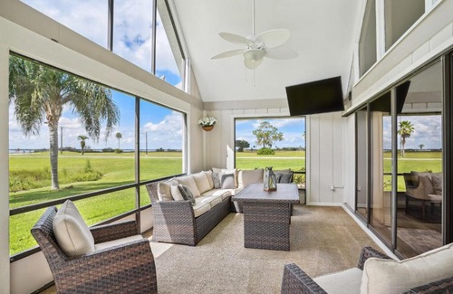 Indian Lake Estates House | Luxurious Florida Home with Pool and Canal Access