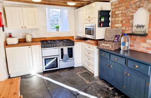 Snowdonia National Park Area Cottage | Luxurious Holiday Retreat in Snowdonia sleeps upto 10