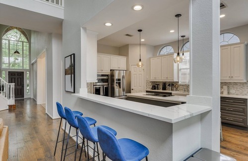 Mesquite House | Luxurious Home w Cinema Room & Private Pool