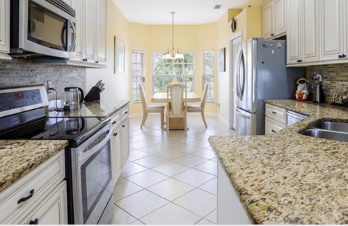Falcons Glen Villa | Luxurious home with stunning golf course views and private swimming pool & spa