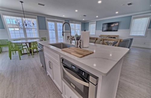 Bid-a-wee Beach House | Luxurious House w/Private Pool steps to the Beach