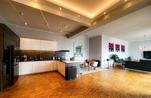 Friedrichshain-Kreuzberg Apartment | Luxurious, huge designer Loft, central Kreuzberg
