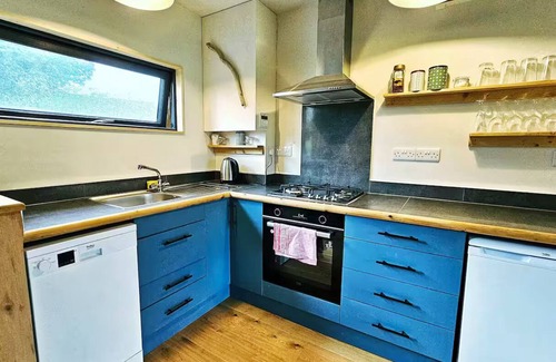 Carrowkennedy Cabin | Luxurious log cabin Connemara/Westport