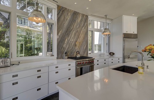 Beach Lagoon House | Luxurious Oceanfront Multi-level - 5 Bed/5.5 Bath Home in Sea Pines with pool