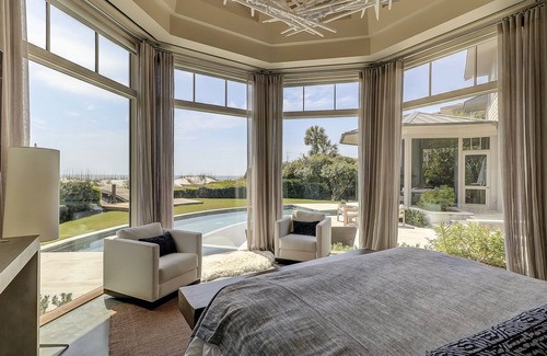 Beach Lagoon House | Luxurious Oceanfront Multi-level - 5 Bed/5.5 Bath Home in Sea Pines with pool