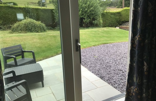 Llanuwchllyn House | Luxurious & spacious new build bungalow, a few minutes from Bala lake, Snowdonia