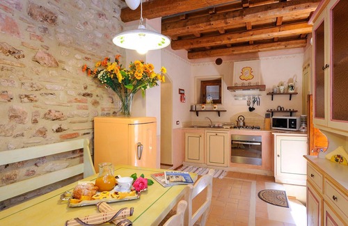 Scheggino Apartment | Luxurious vacation apartment with historical charm.