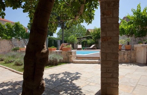 Svetvincenat Villa | Luxurious villa located in the Renaissance town Svetvincenat