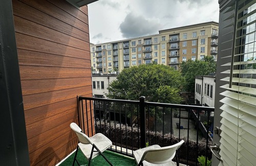 Lindbergh Apartment | Luxury 1 Bedroom 1 Bath Apt in Buckhead - Near many attractions !