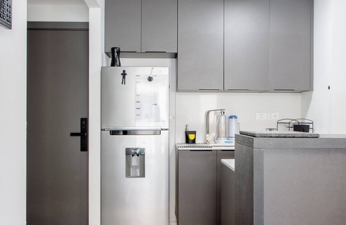 Pocitos Apartment | Luxury 1-bedroom apartment near WTC Montevideo with infinit pool