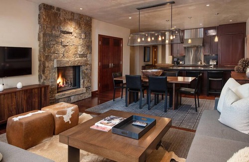 Vail Condo | Luxury 1 Bedroom Residence in Vail Village - Walk to Lift, Indoor Pool & More!