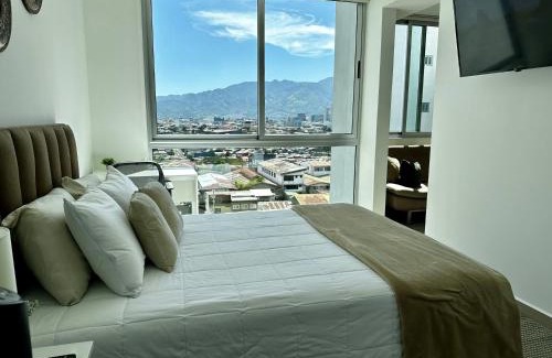 Cinco Esquinas Apartment | Luxury 12th Floor Apartment with Views - Downtown San Jose Pool and Gym