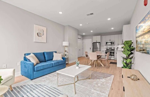 Northern Liberties Apartment | Luxury 1BD | 3 Beds | Northern Liberties
