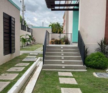 Saint Andrew Apartment | Luxury 2 bed Apartment in Kingston