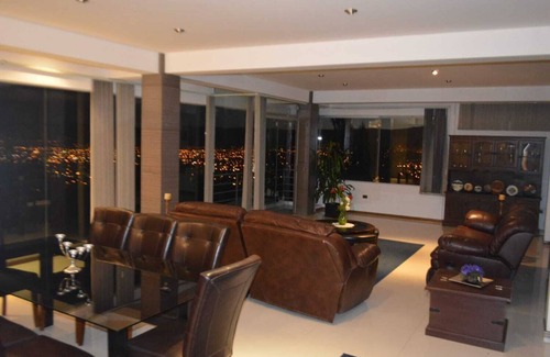 Cochabamba Apartment | Luxury 2-bedroom apartment with Best View in Cochabamba
