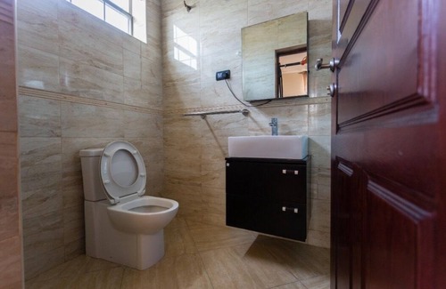 Osu Klottey House | Luxury 2 Bedroom Apartment