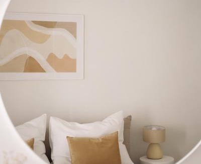 Funfhaus Apartment | Luxury 2 Bedroom Apartment with Garden