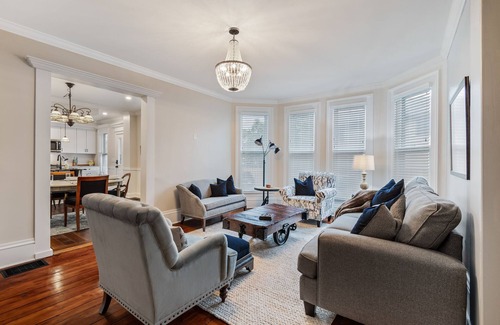 Pittsford Apartment | Luxury 2Bed 2Bath Apartment in Heart of Historic Pittsford Village