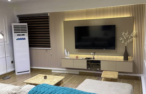 Wuse 2 Apartment | Luxury 2bedroom in Wuse 2, Abuja. Netflix, Kid-friendly, 247 Electricity & Wi-FI