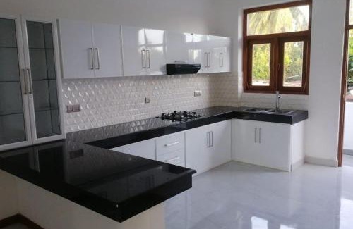 Rathmalana Apartment | Luxury 2BR Apartment in Ratmalana