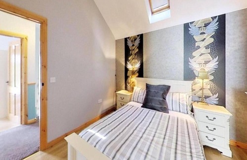 Craigavon Apartment | Luxury 3 Bed Cottages near Hillsborough Palaces