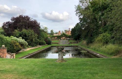 Colchester House | Luxury 3 Bed House on the Estate of 17th Century Manor House