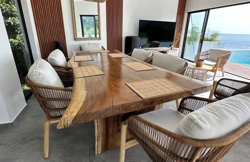 Tamanique House | Luxury 3-bedroom house with WiFi and AC in Tamanique