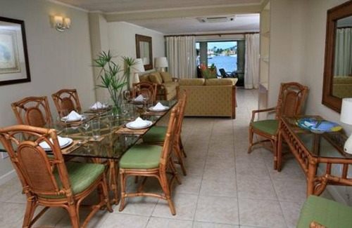 Rodney Bay House | Luxury 3 Bedroom Townhouse in Rodney St Lucia