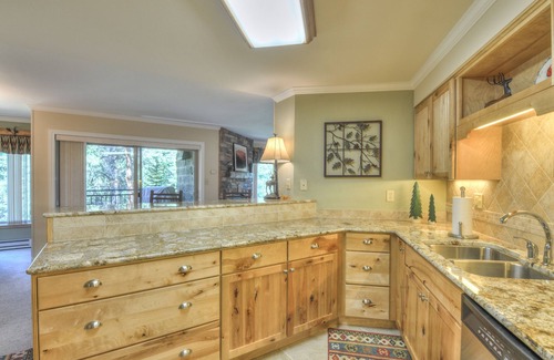 Peak 9 Condo | Luxury 3BR/2.5 Bath Condo. Peak 9/Main St. only steps away. Welcome to Breck!