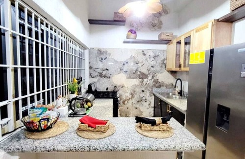 Eastwood Park House | Luxury 3BR Home Central In Uptown Halfway Tree @Kingston Manor