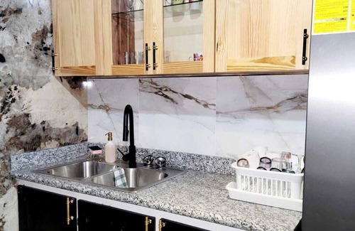 Eastwood Park House | Luxury 3BR Home Central In Uptown Halfway Tree @Kingston Manor