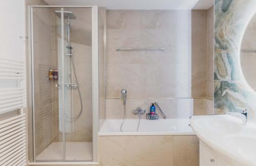 Erding Apartment | Luxury 4 Bedroom Apartment/Therme Erding/Parking
