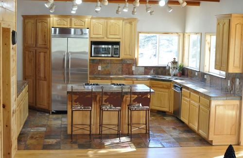 Long Valley Junction Cabin | Luxury 4 BR Mountain Home - 35 min to Bryce or Zion - 3 Acres