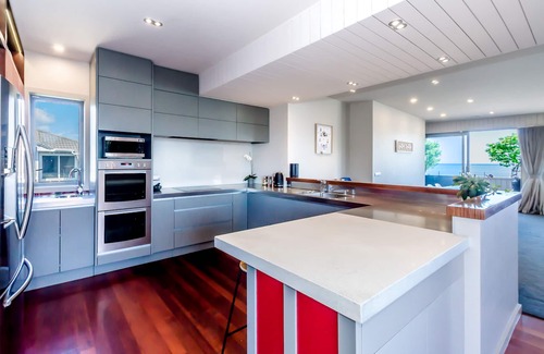 Paraparaumu Beach House | Luxury 470m2 Beachside Living